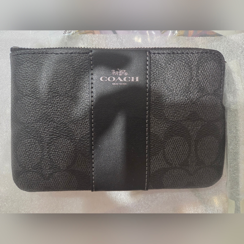 Coach Signature Black Leather Wallet
